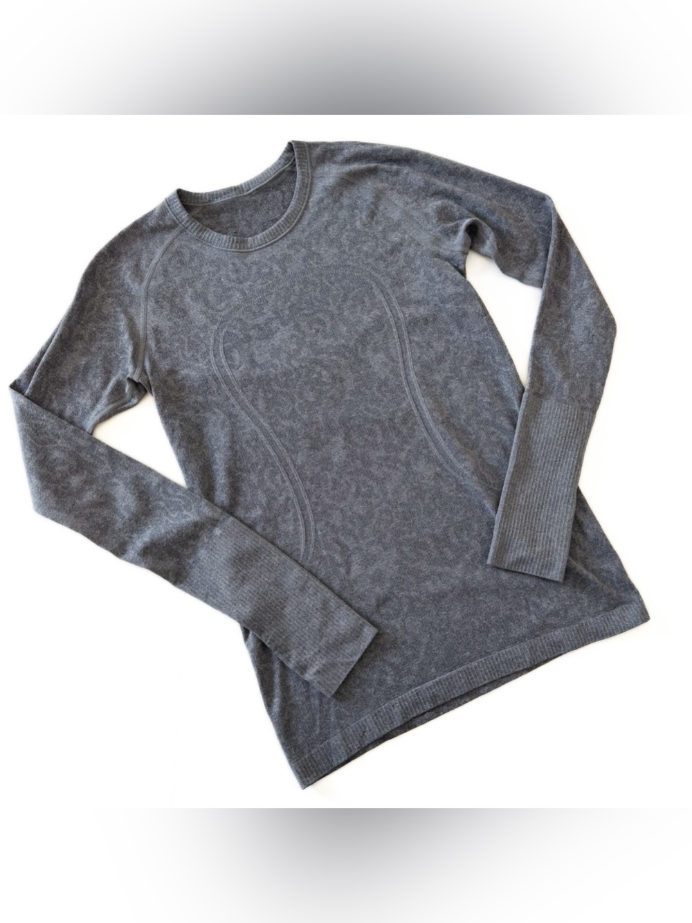 Lululemon Run Swiftly Shirt Womens 8 Long Sleeve Gray Jacquard Floral